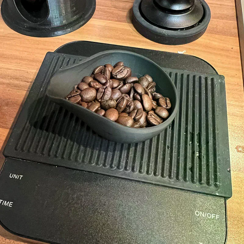 Coffee Bean Dosing Cup & Tea S - Coffee Bean And Tea Leaf review and price